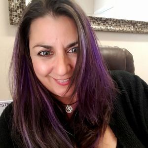 Meet your Posher, Gina